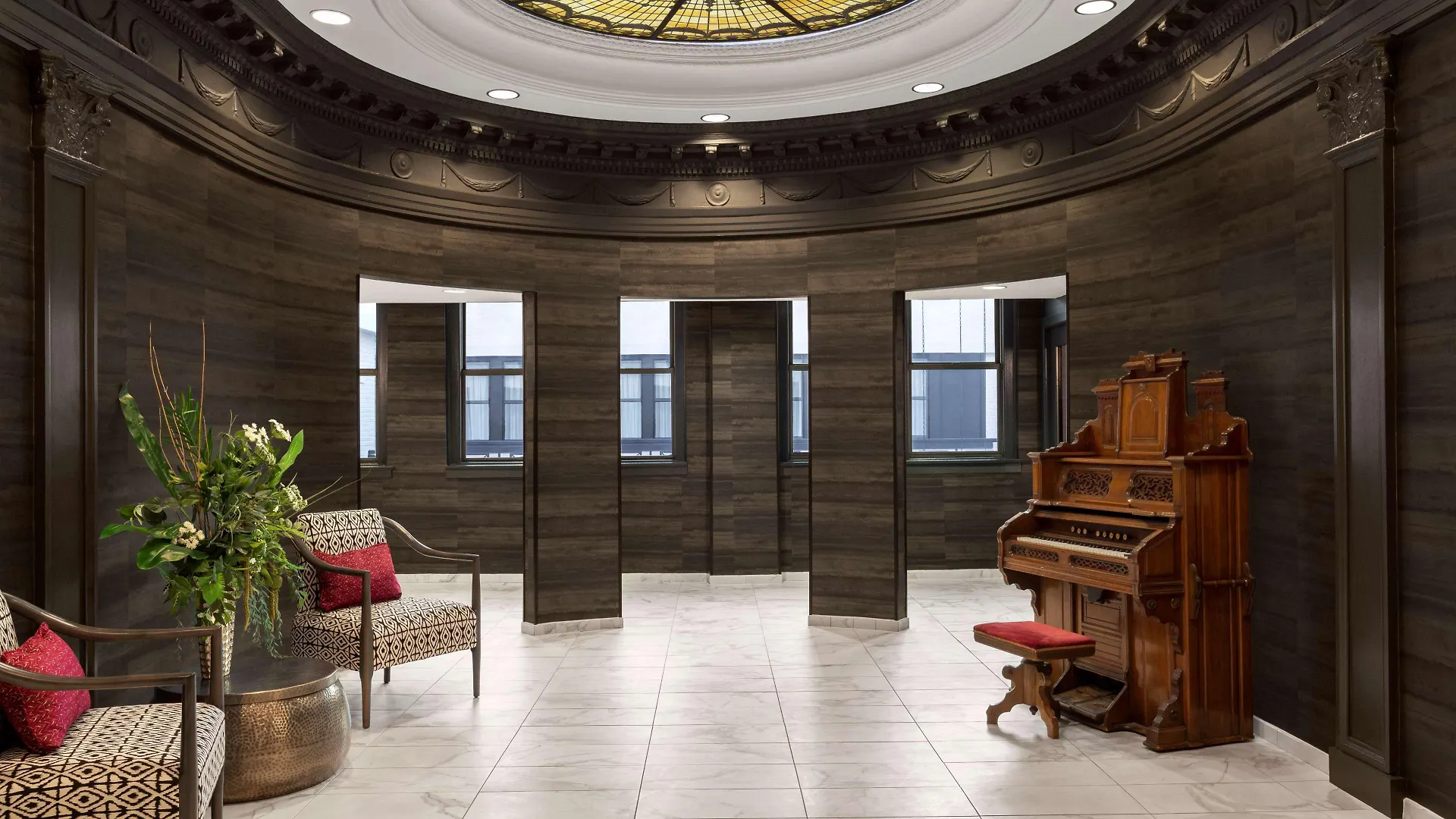 Homewood Suites By Hilton Nashville Downtown Hotel